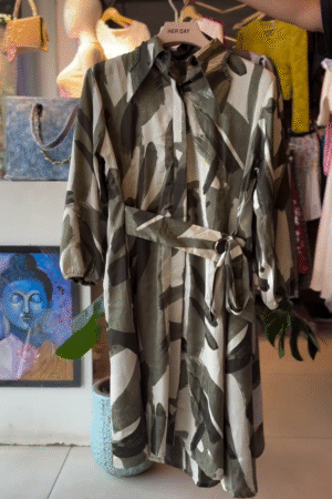 CAMOUFLAGE ABSTRACT BELTED SHIRT DRESS
